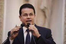 Dep. Adalto Santos.