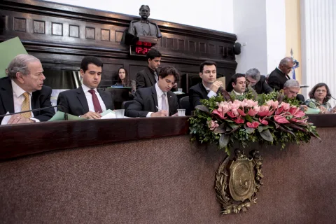 ANÁLISE - Relatório final do Orçamento do Estado em 2017 deverá ser votado pelo colegiado na próxima quarta (30). Foto: Rinaldo Marques