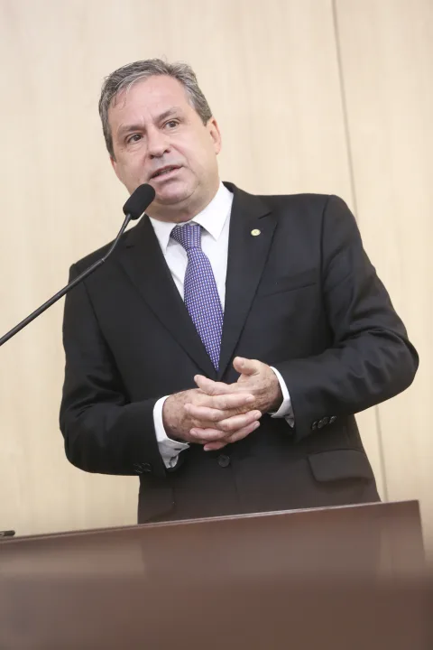 Para deputado federal Tadeu Alencar, ... Foto: Rinaldo Marques