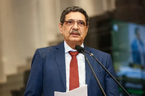 DIPLOMACIA - “A falta de apoio formal dos Estados Unidos significou mais um momento vergonhoso para o País”, declarou o parlamentar. Foto: Roberto Soares