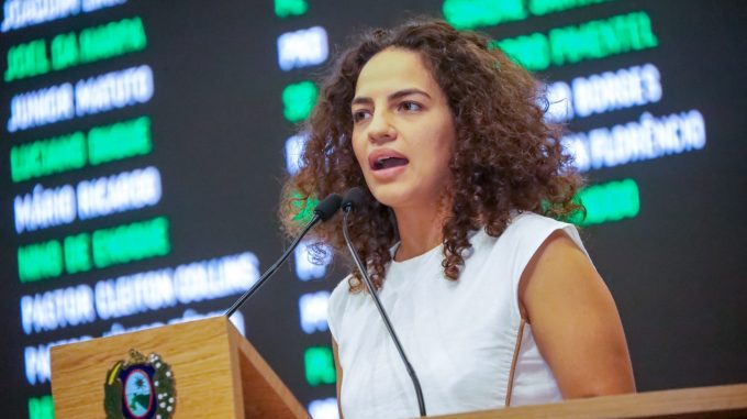 Semana na Alepe: discursos ressaltam urgência da pauta das mulheres