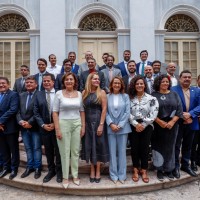 DEMOCRACIA - Contrato recebeu assinaturas de deputados de diferentes partidos. Foto: Roberta Guimarães